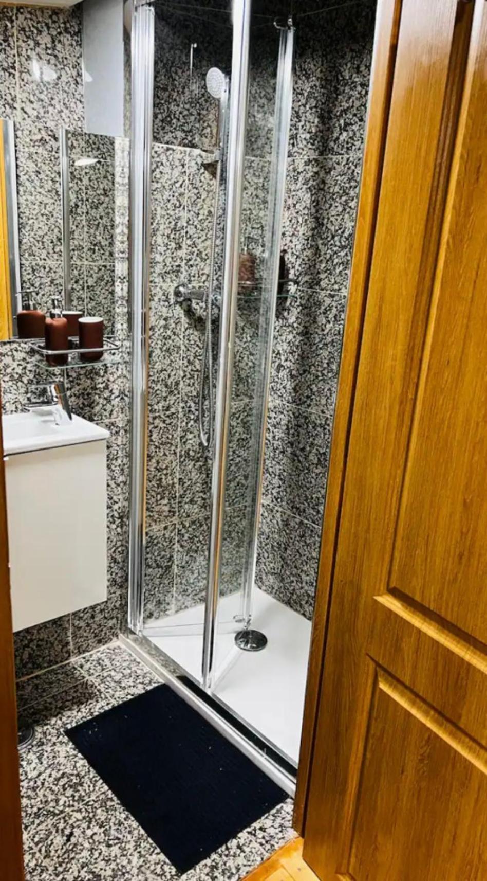 Apartamento Alfama - Lisbon Bagian luar foto