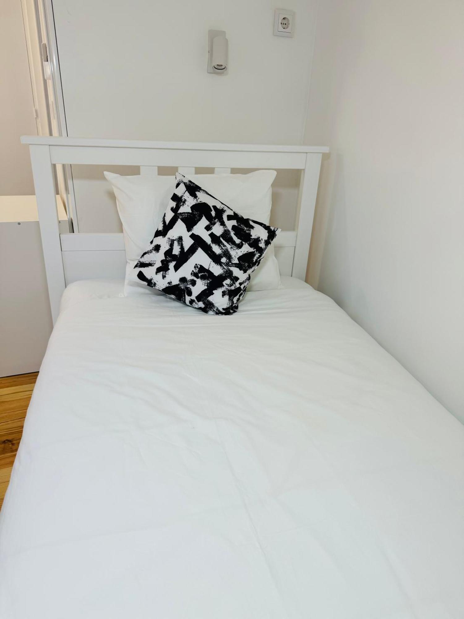 Apartamento Alfama - Lisbon Bagian luar foto