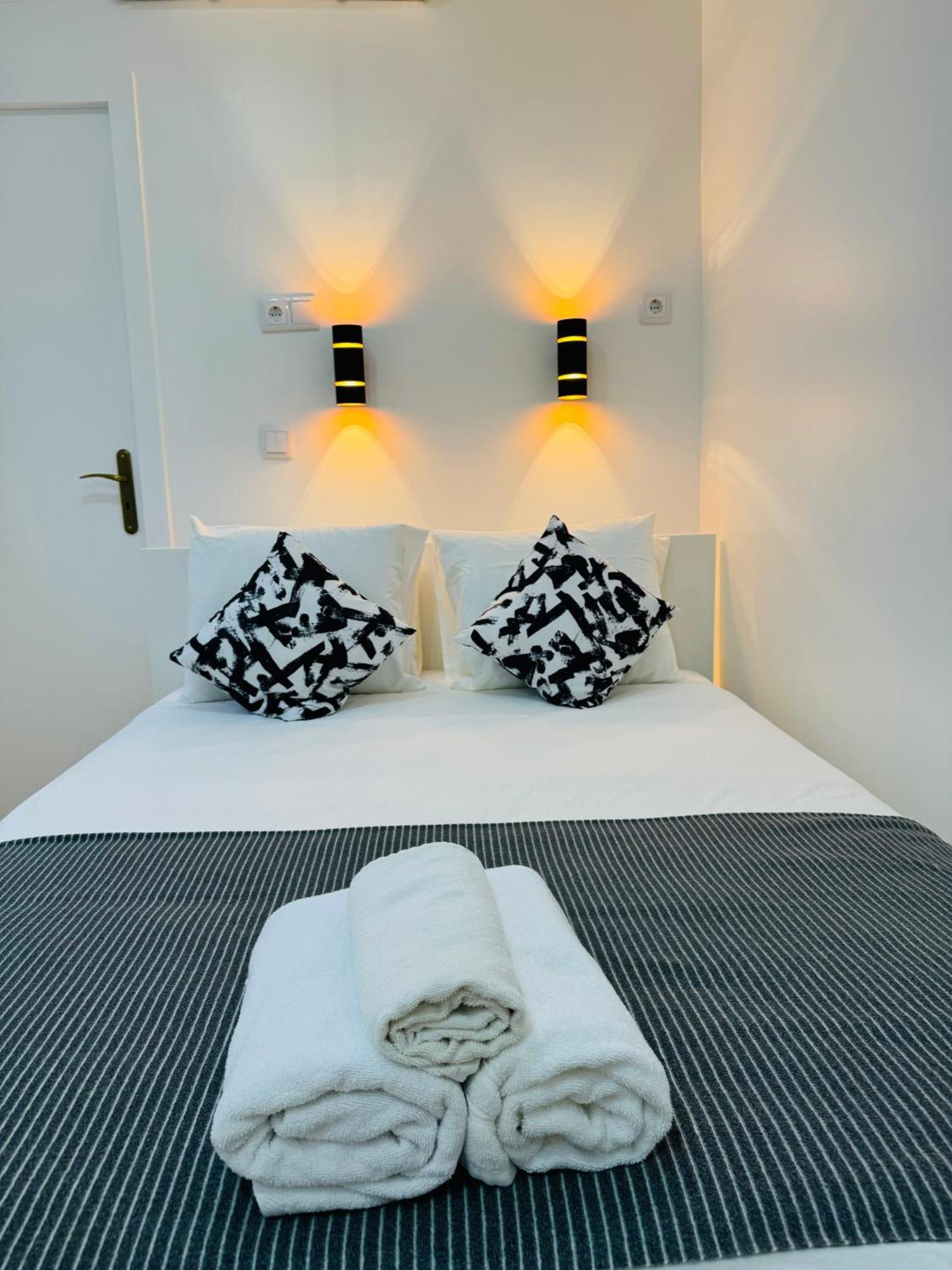 Apartamento Alfama - Lisbon Bagian luar foto