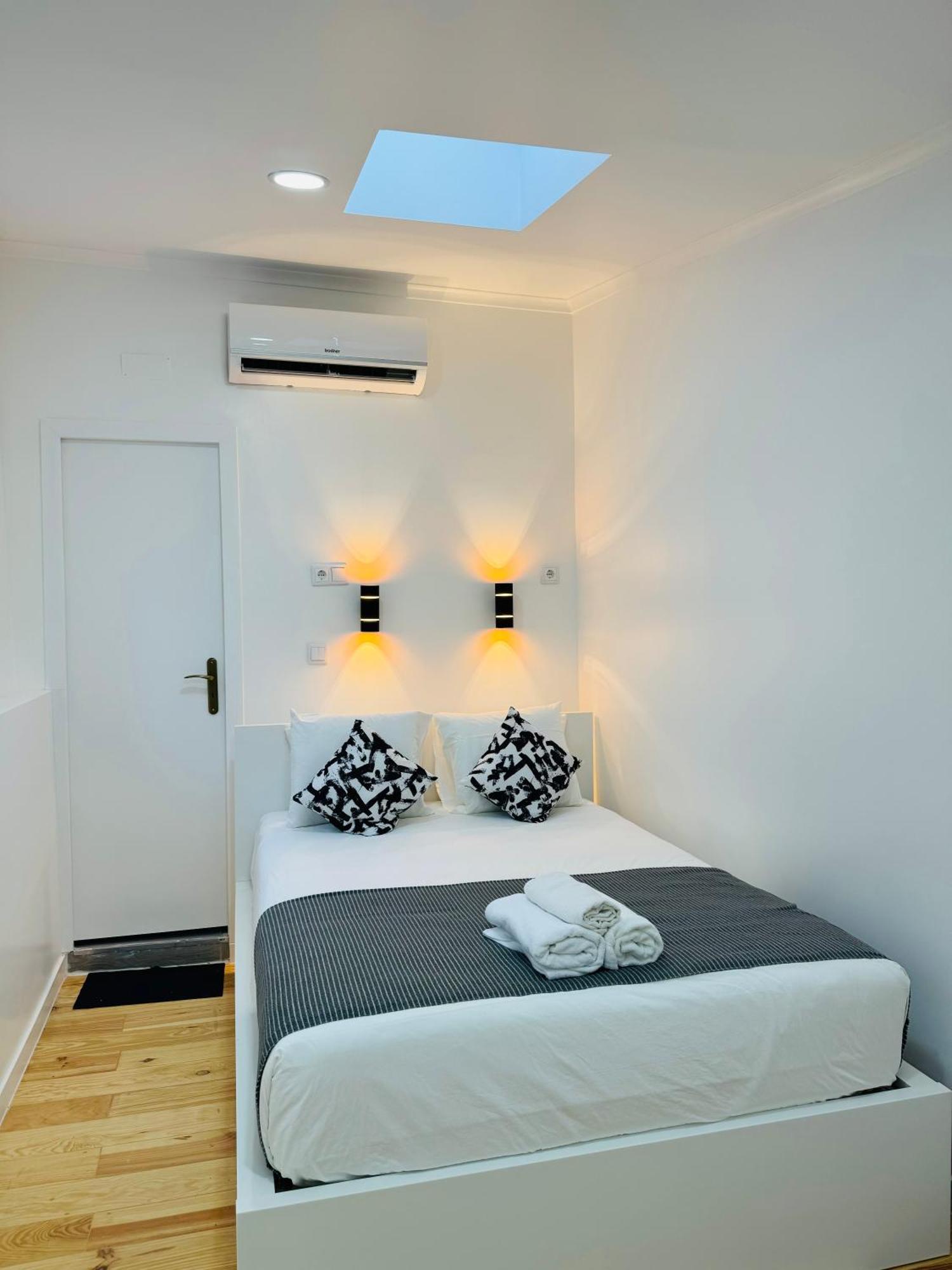 Apartamento Alfama - Lisbon Bagian luar foto
