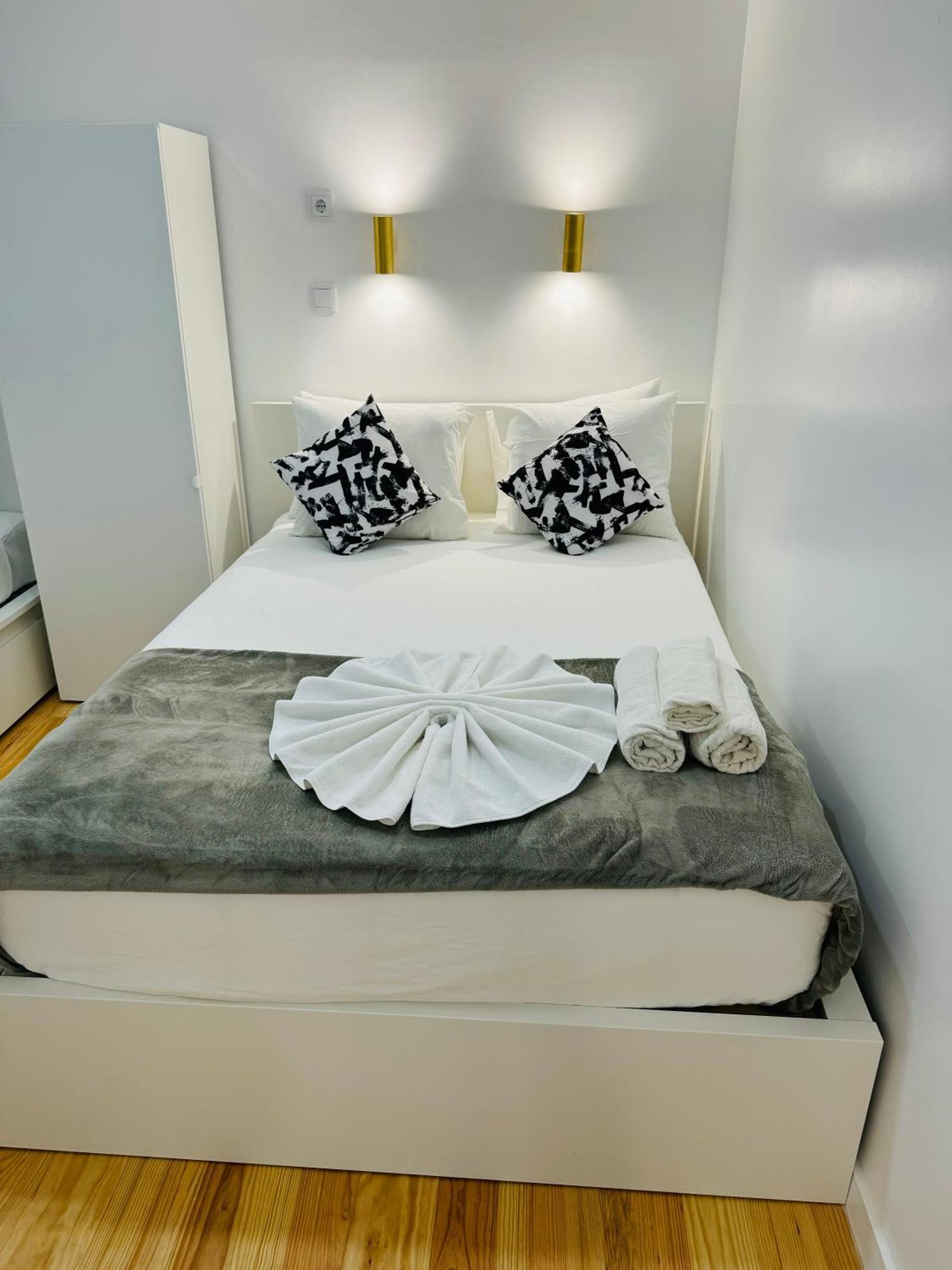 Apartamento Alfama - Lisbon Bagian luar foto