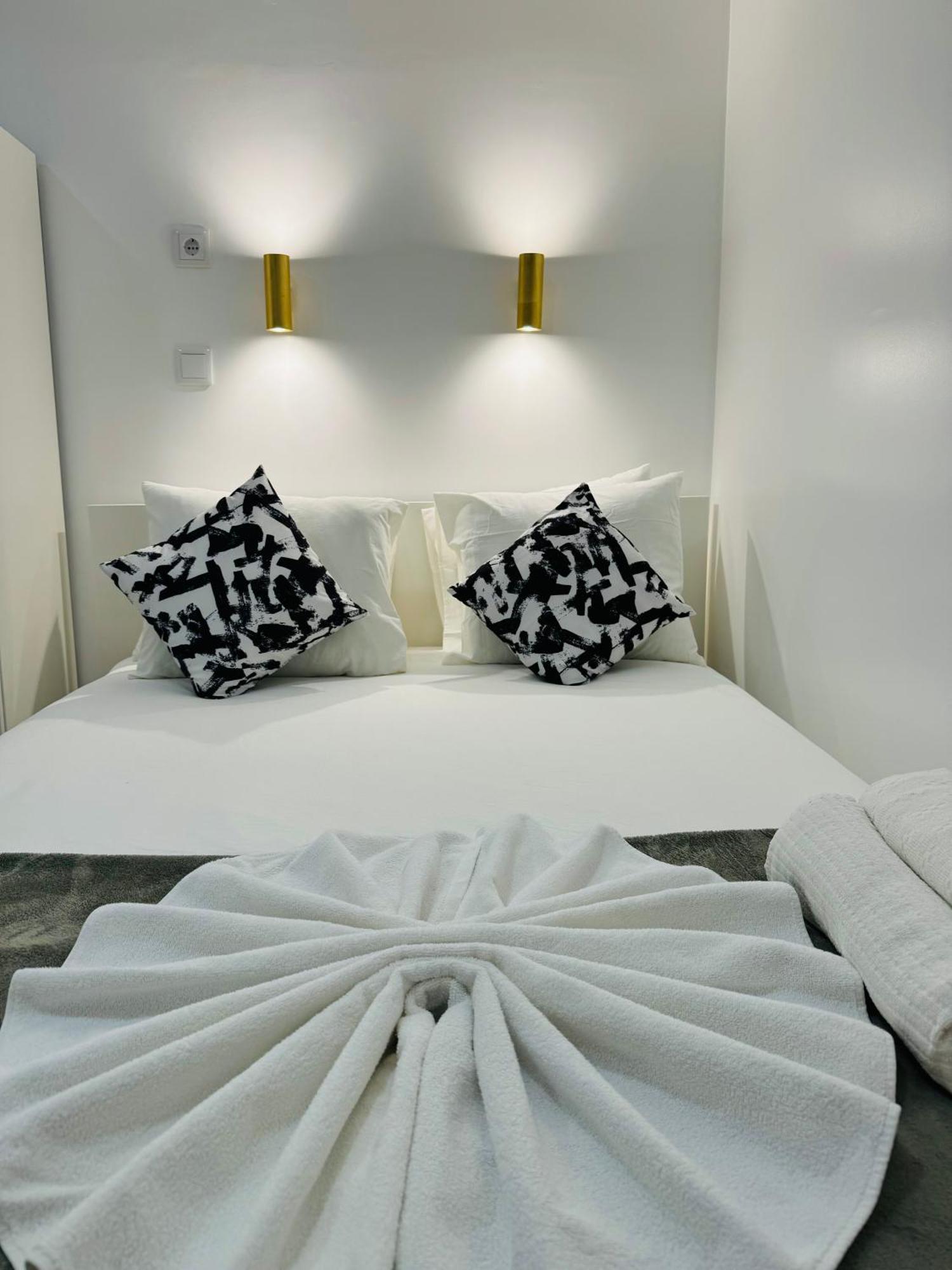 Apartamento Alfama - Lisbon Bagian luar foto