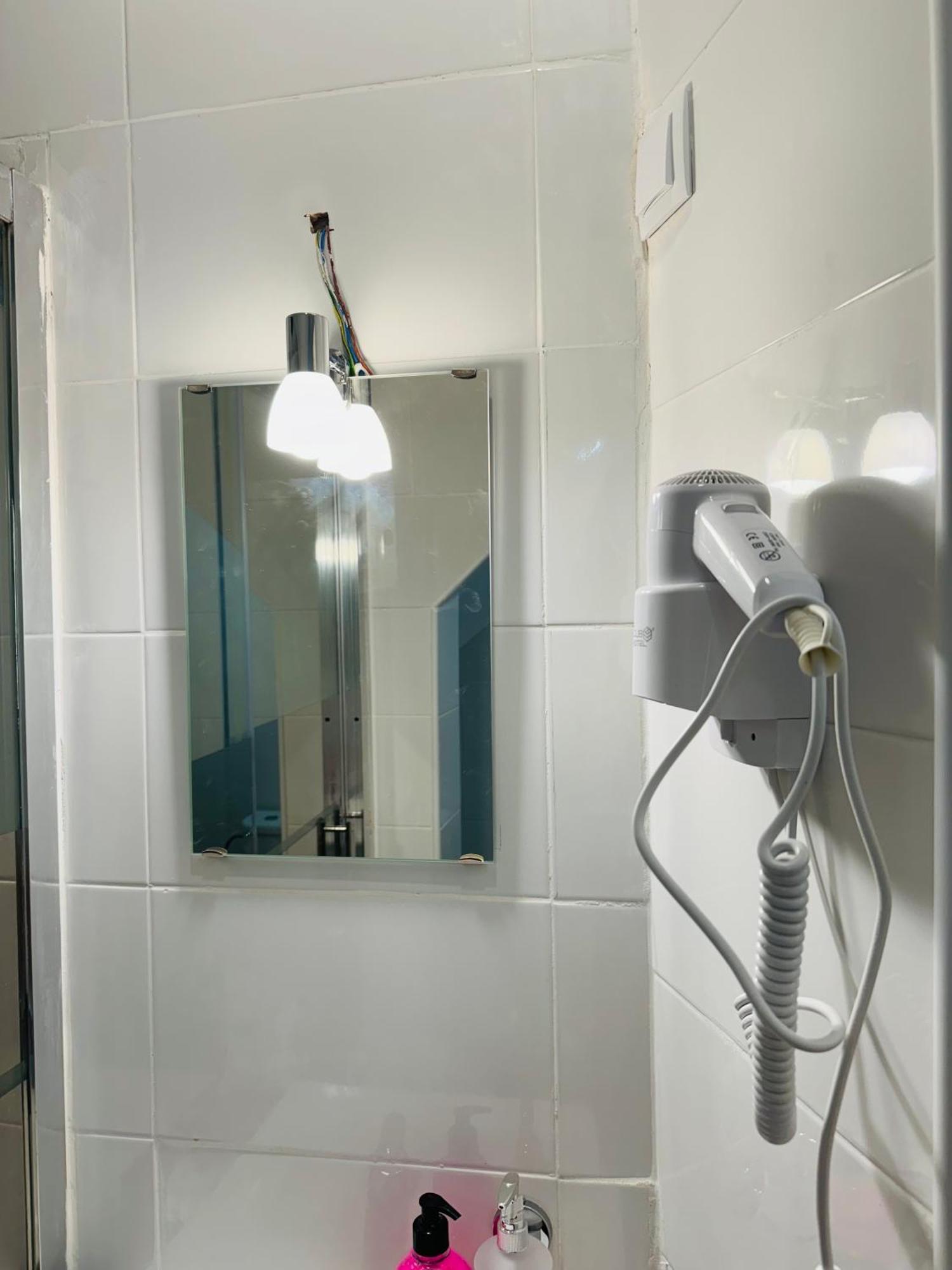 Apartamento Alfama - Lisbon Bagian luar foto