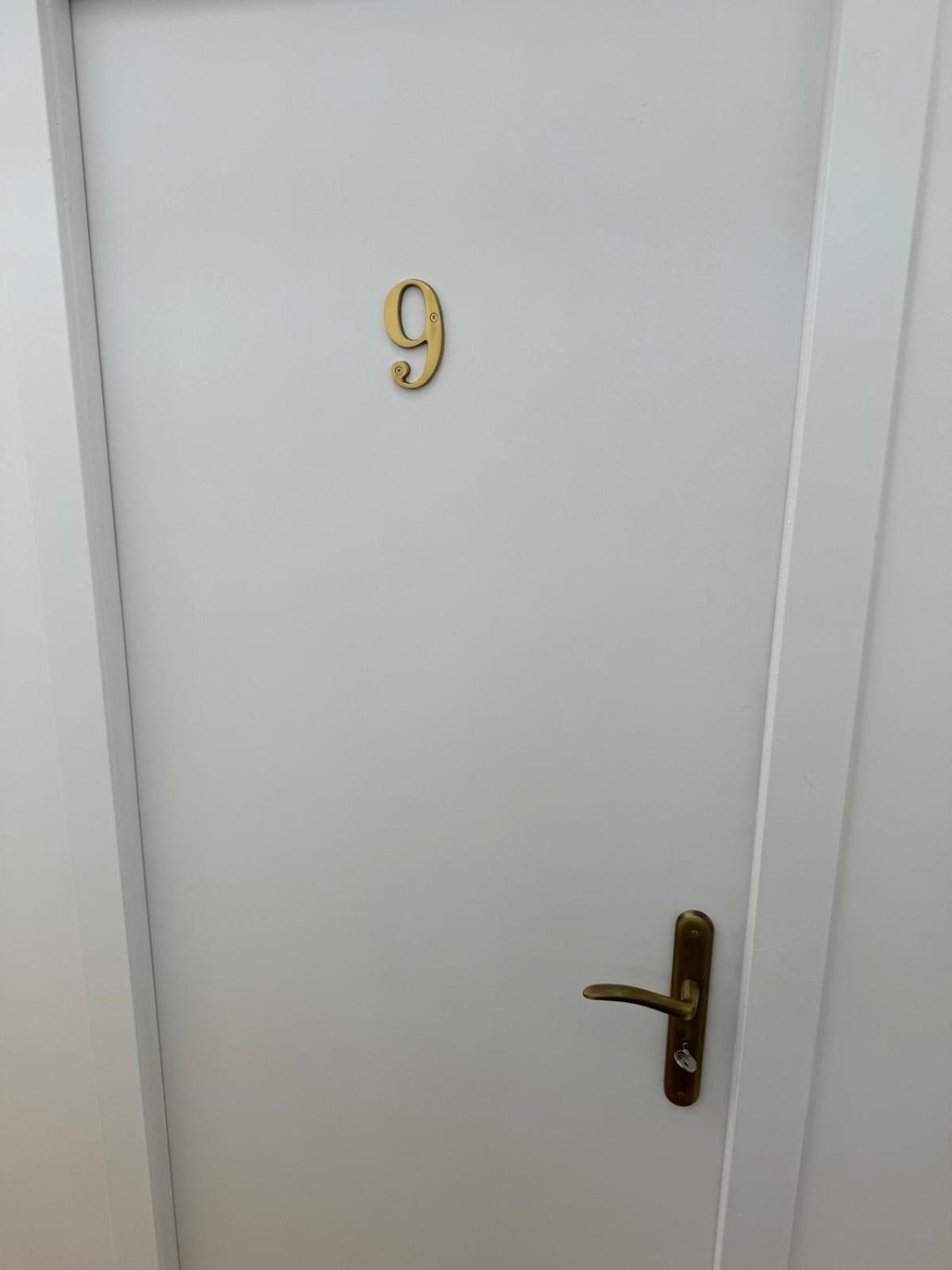 Apartamento Alfama - Lisbon Bagian luar foto