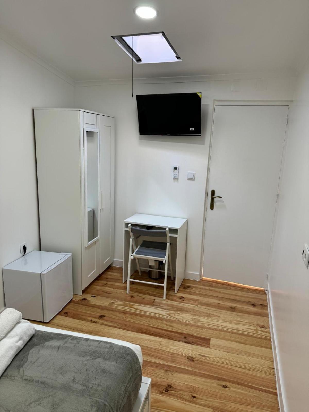 Apartamento Alfama - Lisbon Bagian luar foto
